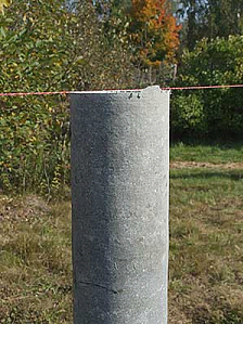 Самодельный столб из бетона