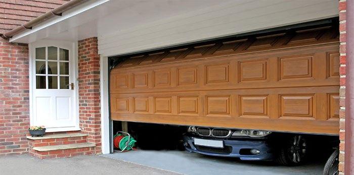 Современный гаражный портал