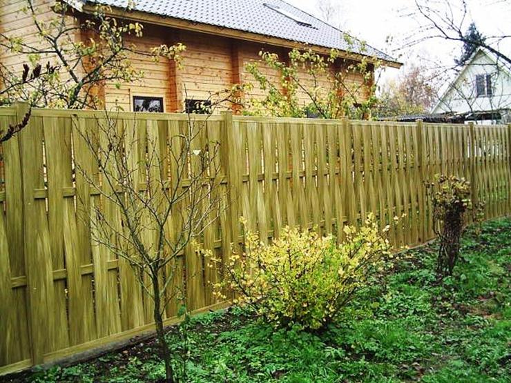 Забор из древесины